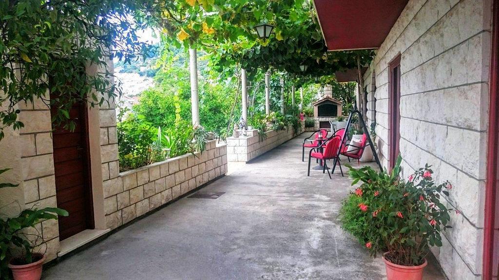 Apartments Radis Zaton  Exterior photo